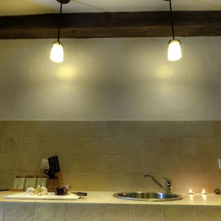 펜션 Istrien Traditionelles Steinhaus 7 By Interhome *