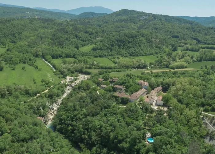 펜션 Istrien Traditionelles Steinhaus 7 By Interhome