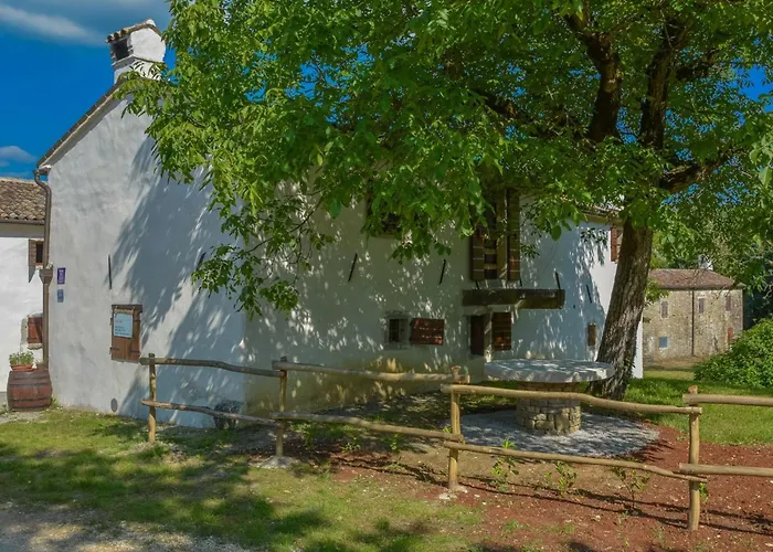 Istrien Traditionelles Steinhaus 7 By Interhome 펜션 Kotli